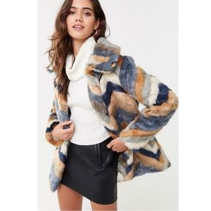 F21 Lux Blue Tan Cream Chevron Fuax Fur Coat NWT